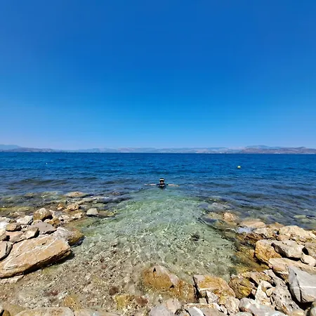 Iris Linamare 公寓 Kivérion